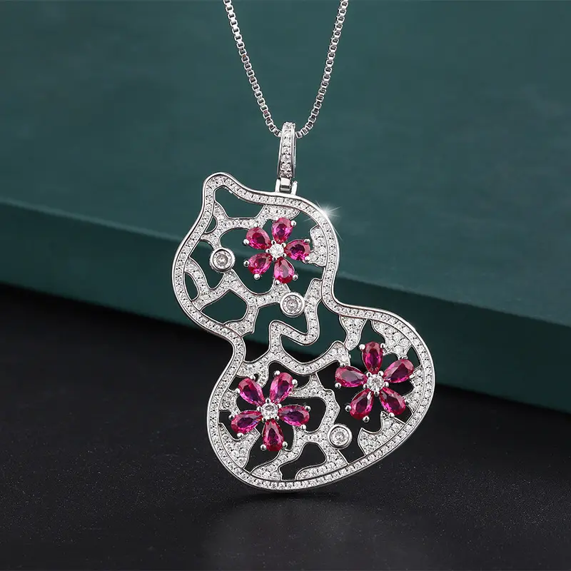 Hua Bi Jewelry copper base gold-plated European/American retro style imitation gemstone double-tone stone set gourd pendant necklace, fully diamond design, oval brilliant cut high-carbon zirconia