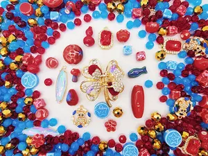 [Express] GIANT LUXURY Beautiful & Sparkling Charms for DIY Jewelry & Accessories Bead Mix Crystal Craft Kit Adjustable Clasp Chain Mesh