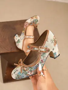 Women's Retro Embroidered Classic Mary Jane Shoes, French Bow Buckle Chunky Heel High-Heeled Party Dress Shoe, Versatile Commute Date Evening Single Shoe, Footwear