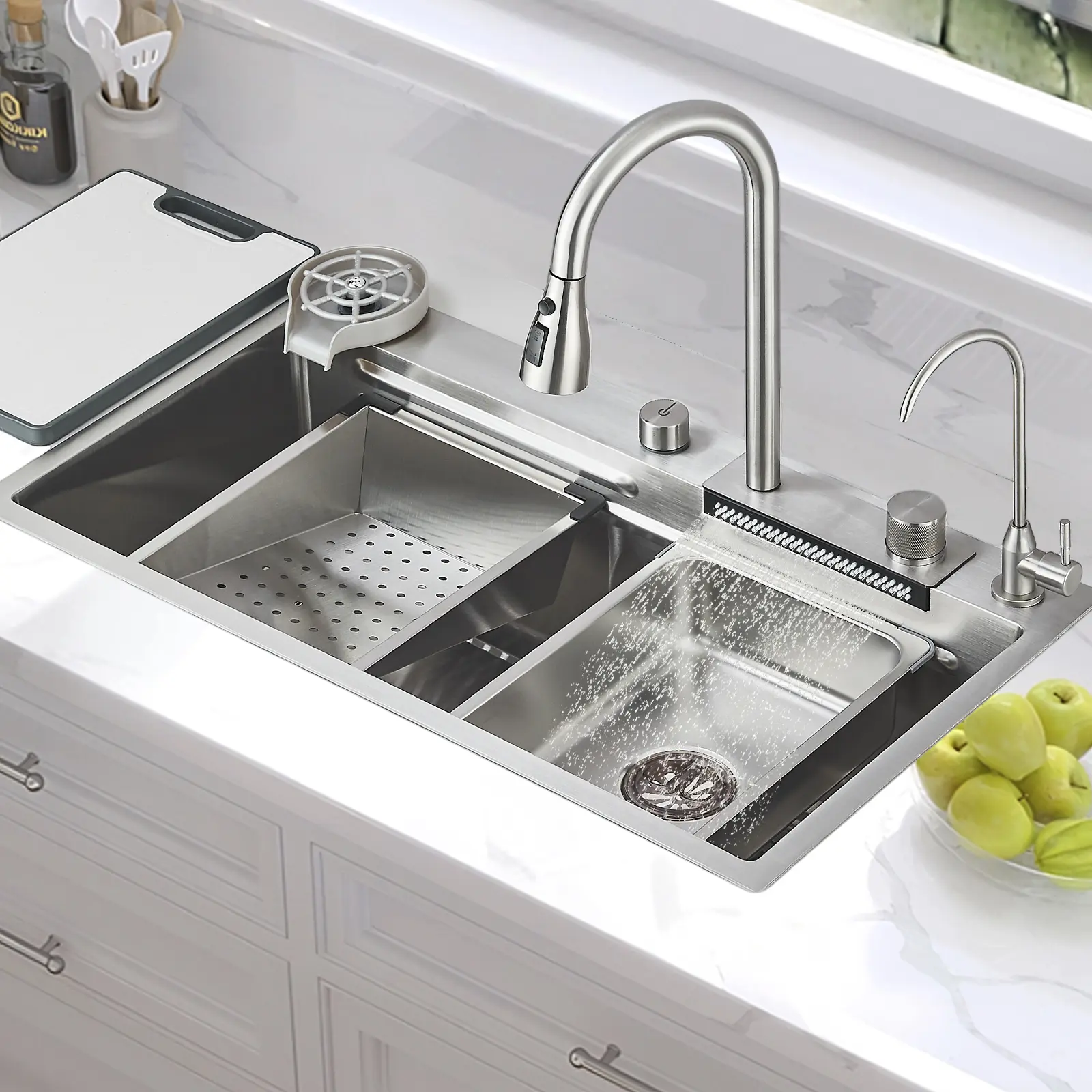 Modern Stainless Steel Kitchen Sink 31.5 × 18 Inch Drop in Single Bowl Brushed Nickel Waterfall Kitchen Sink with Pull Out Faucet, Drain Assembly Accessories Flying Rain Mixer Pull Down Faucet, Stainless Steel Color