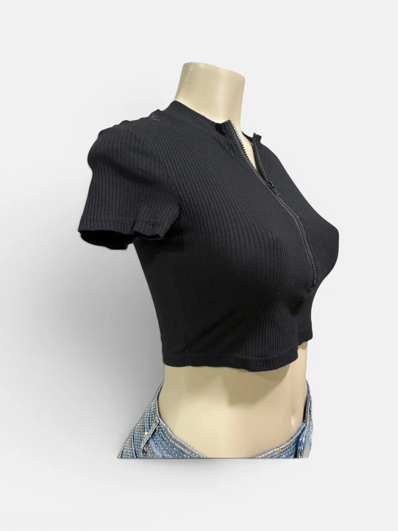 Zipper crop top