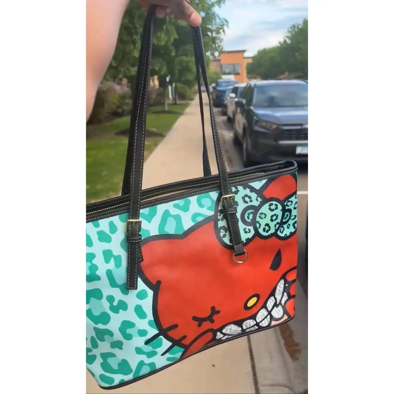 PGLE 013 "MINTY" HANDBAG