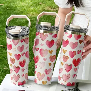 30oz Heart Pattern Stainless Steel Cup, portable handhold design, reusable travel mug. Made of 304 stainless steel, fits hot and cold drinks. Perfect gift for birthday, holiday, graduation, back-to-school, Christmas and Halloween.