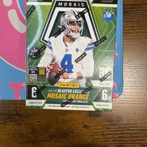 2025 MOSAIC FOOTBALL BLASTER BOX!! JAXON DART HUNTING!!
