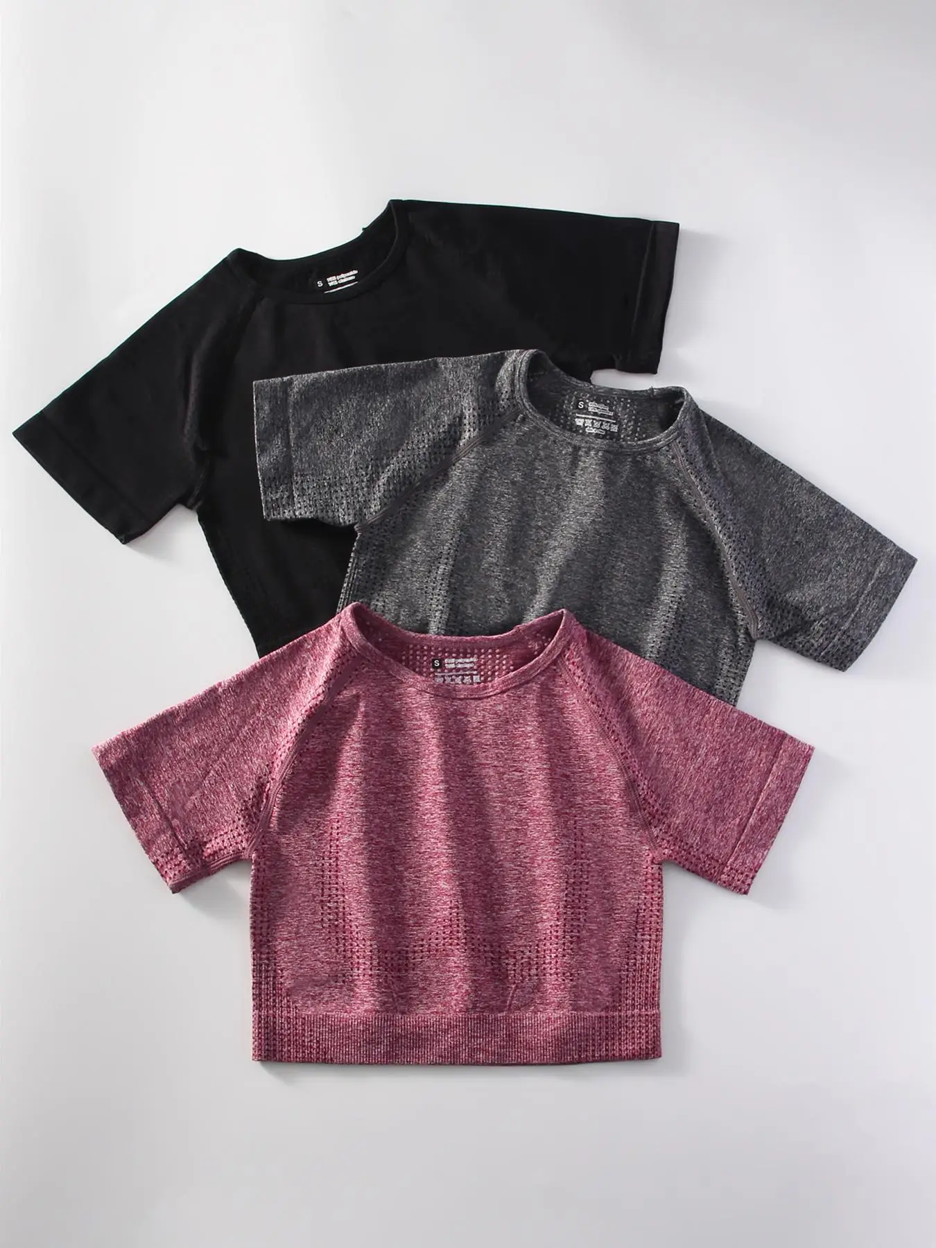 Women's Solid Raglan Sleeve Sports Tee, Gym Tops, Compression Shirts, Back To School Outfits, Casual Short Sleeve Round Neck Crop T-shirt, Women Cloth