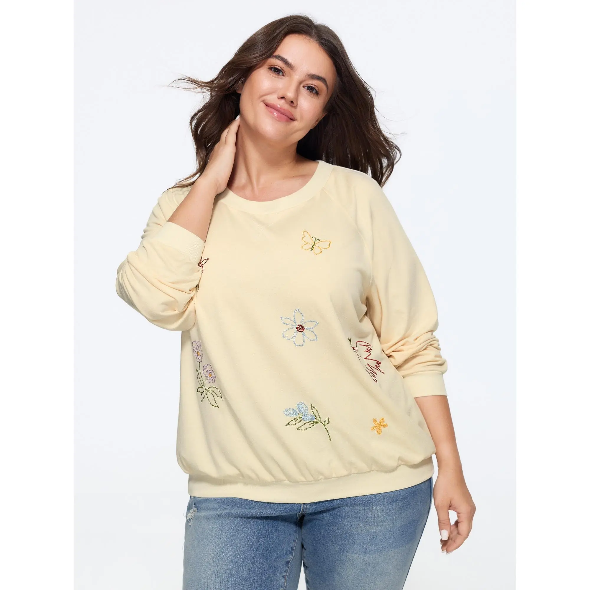 BLOOMCHIC Plus Size Floral Embroidery Crew Neck Sweatshirt[M-6X]Summerfinds