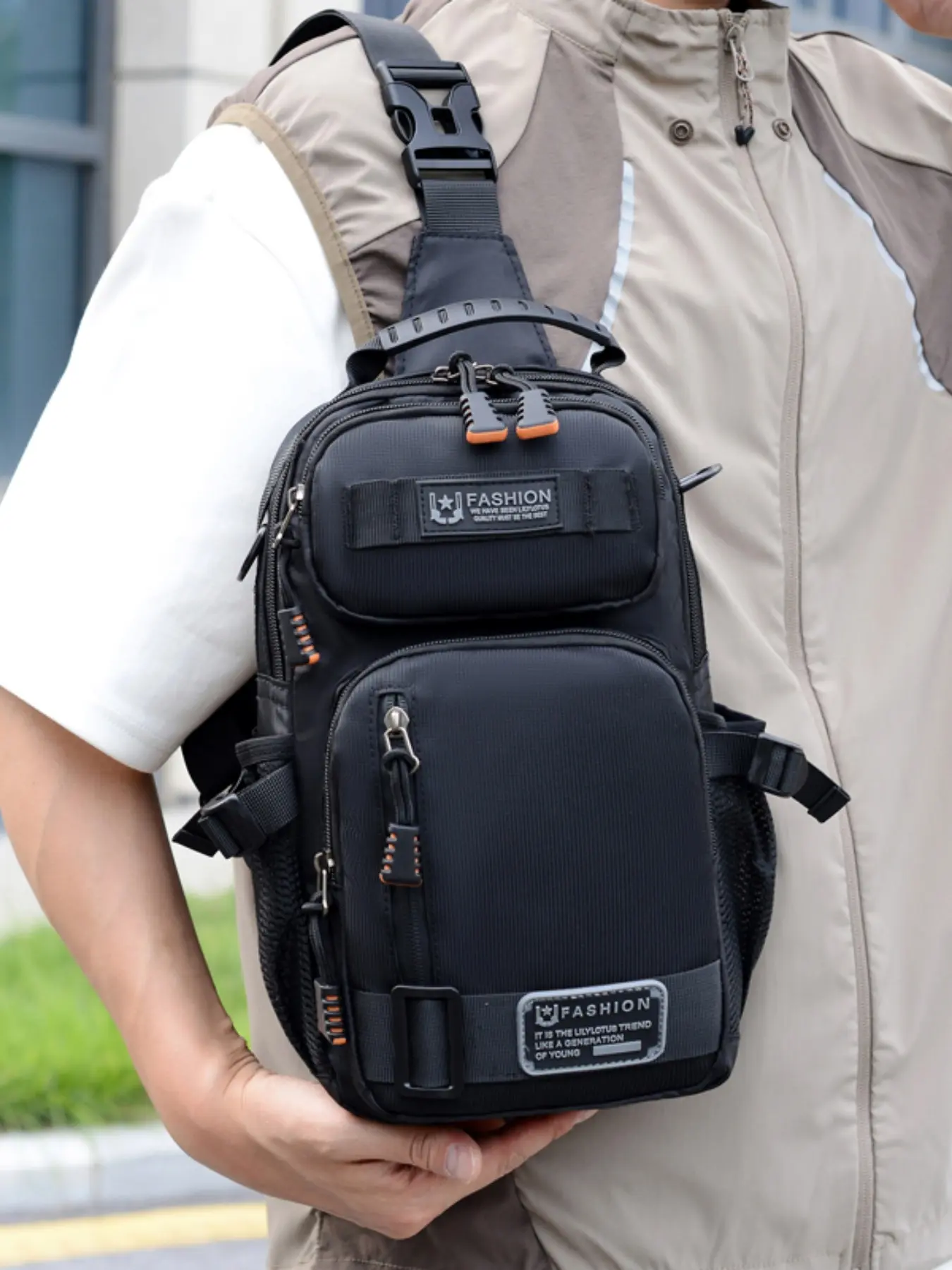 Men's Single Shoulder Crossbody Bag, Chest Bag, Tactical Pack, Crossbody Fanny Pack, Bumbag, Stylish and Versatile Design, Perfect for Daily Use, Travel, and Casual