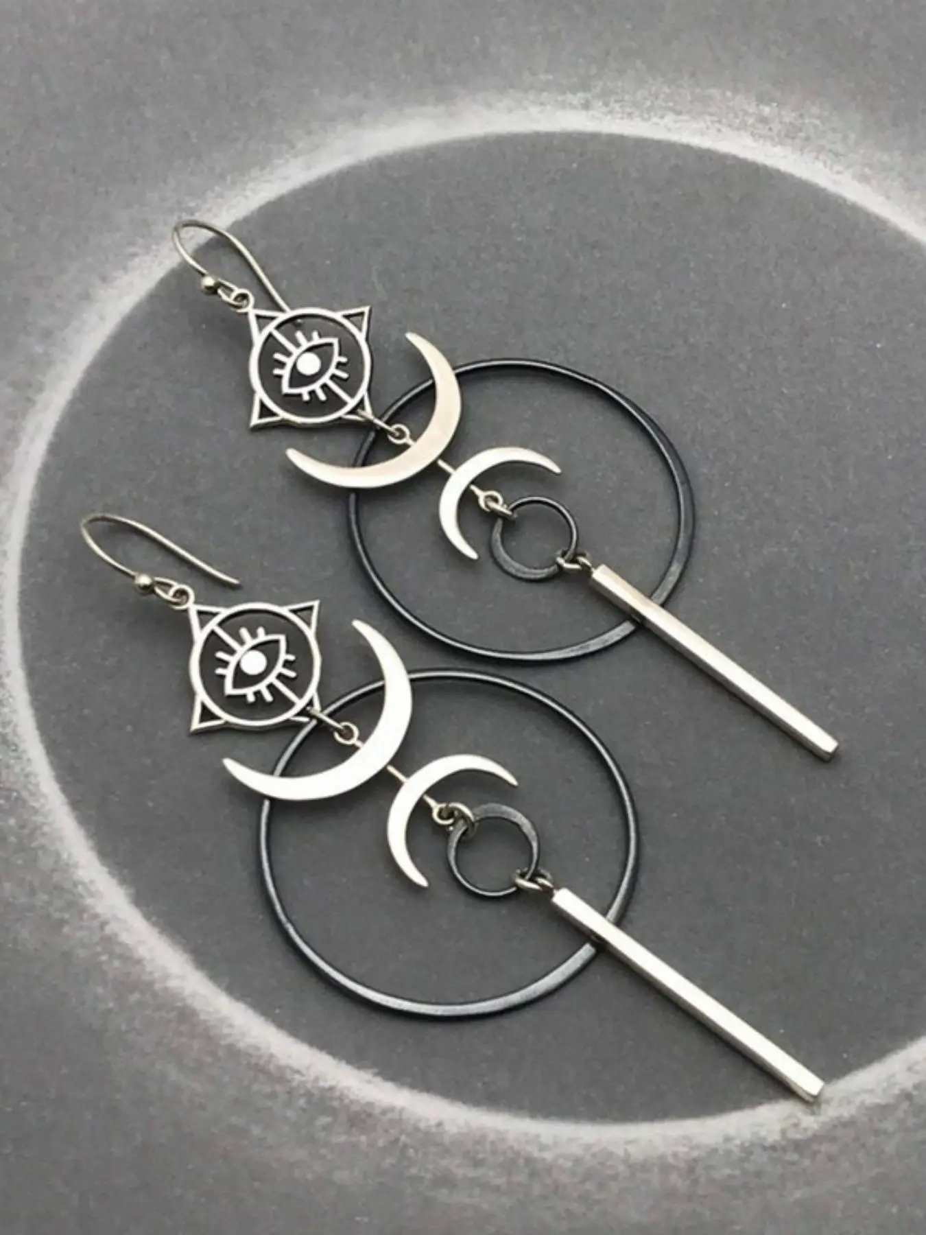 Moon & Eye Design Dangle Earrings, 1 Pair Fashionable Jewelry for Women for Party, Daily Clothing Decor, Trendy All-match & Exquisite Jewelry for Birt