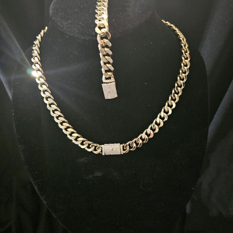 Stop scrolling ️️You need to see this