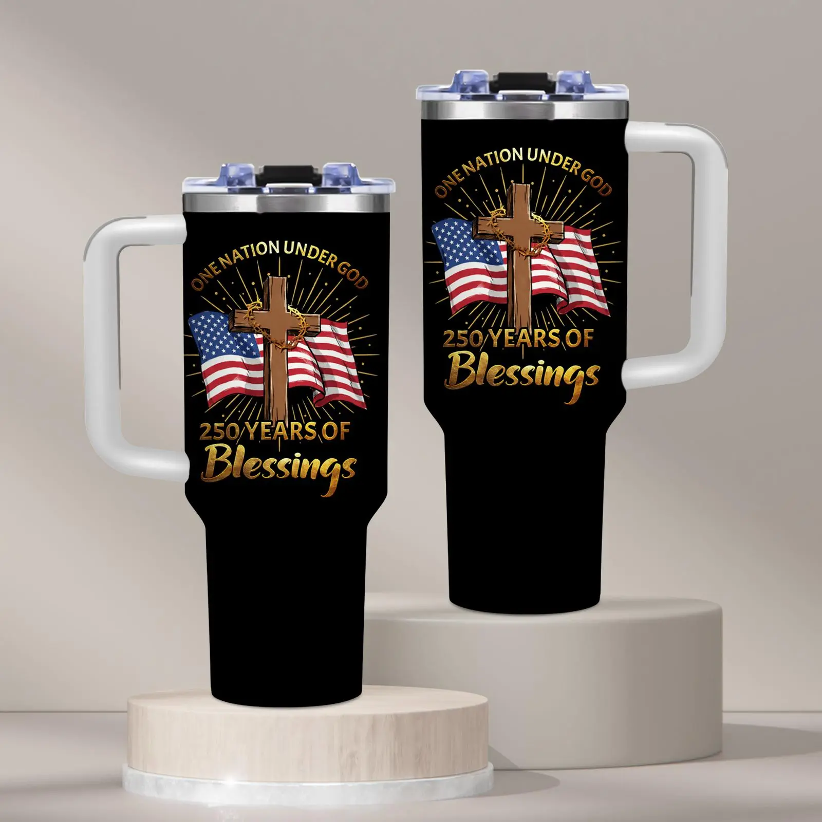 1PC One Nation Under God 250 Years of Blessings 40 oz Traveler Tumbler BPA Free With Handle & Straw Inspirational American Flag Cross Design Print， suitable for home， office， Independence Day， Mother's Day， birthday gift， tumbler