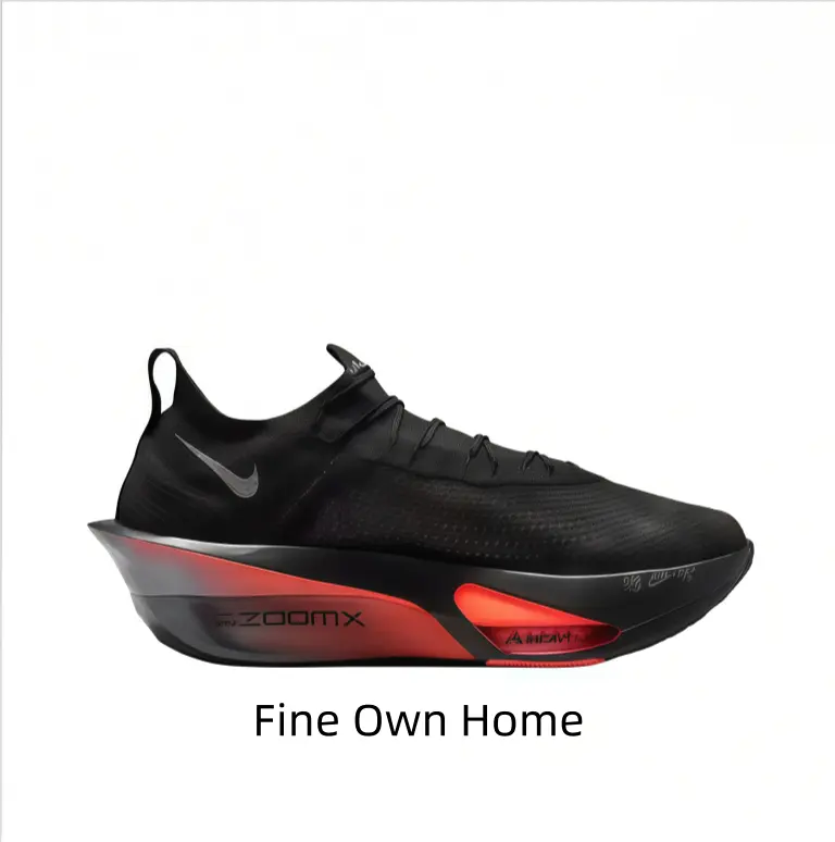 Elite Marathon Racer – Carbon Plate & ZoomX Foam for Maximum Energy Return