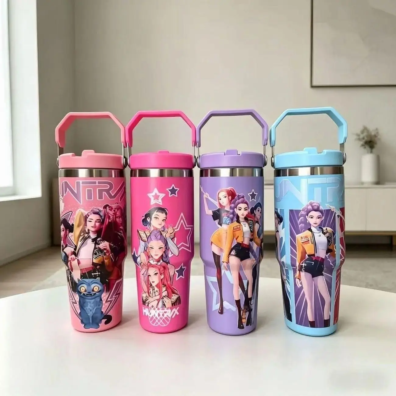 30oz K-pop girl group vacuum insulated water bottle - double-walled stainless steel leak-proof water bottle, large capacity travel mug with straw, suitable for car and office use.