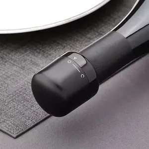 Wine Bottle Stopper, Wine Bottle Stopper Reusable Plastic & Silicone Set, Efficient Sealed Storage, Wine Supplies Gift for Friends, Family & Party