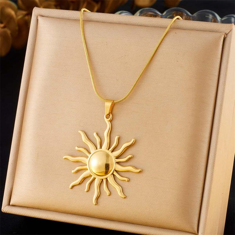 316L Stainless Steel Golden Fashion Sun Pendant Necklace For Women Girl 2025Concise Solar Neck Chain Jewelry Gift