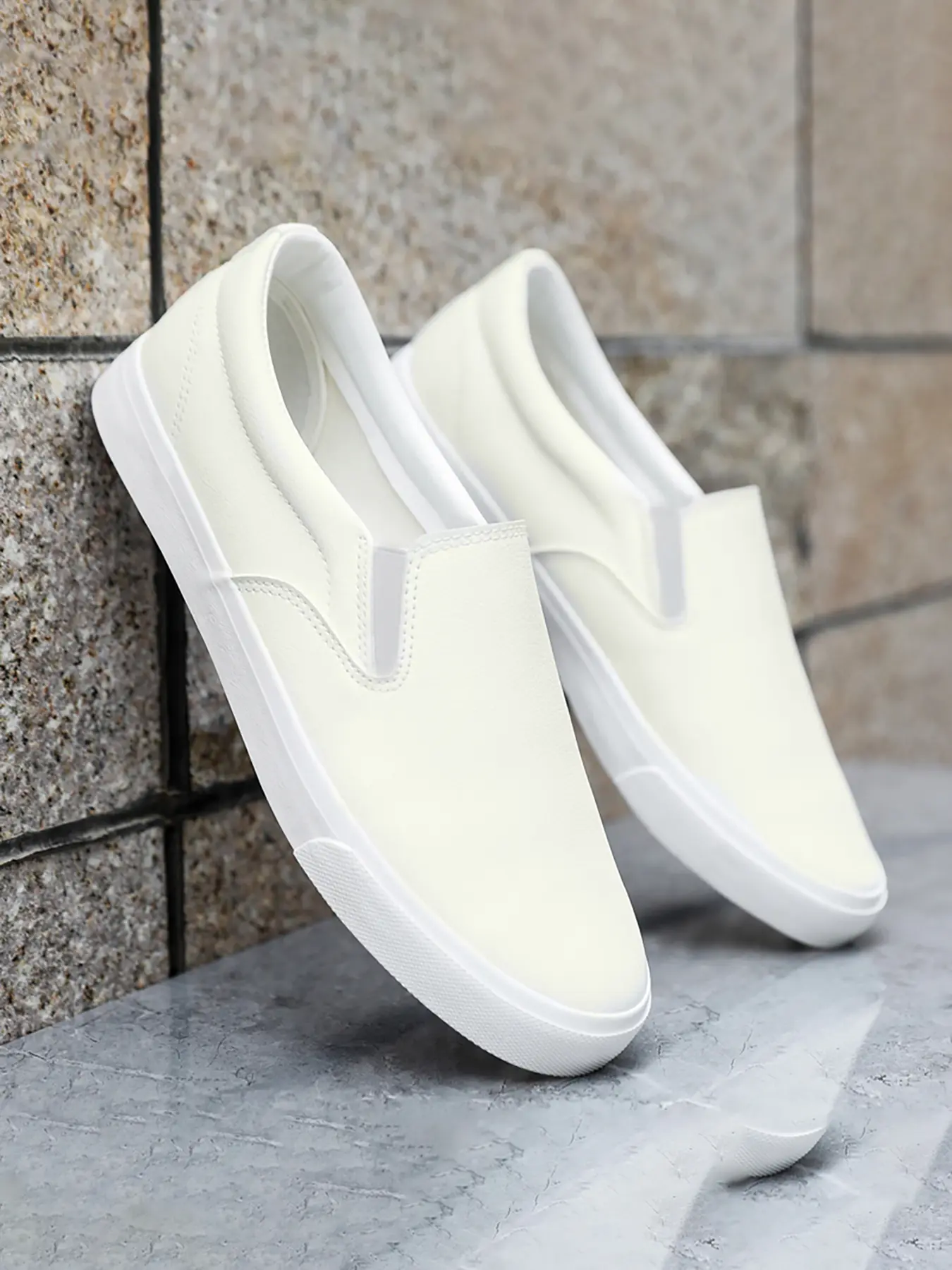 Men's Slip On Loafers, Flat Comfortable Casual Pu Leather Footwear for Daily Wear, Stylish Low-Top Design, Perfect for Office & Leisure Walking Shoes