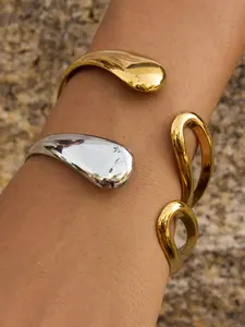 This Women s Bracelet Set Can Be Stacked It Features Gold And Silver In A Color Scheme From Instagram A Red Dial With A Hollowed Out Opening Stainless Steel 18k Gold Plating And Is Waterproof And Anti Allergy It Is A Minimalist Casual Accessory