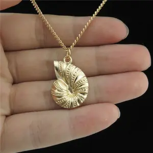 Simple Animal Conch Sea Snail Pendant Grunge Necklaces For Women Summer Ocean Shell On The Neck Male Jewelry Bulk  Accessories