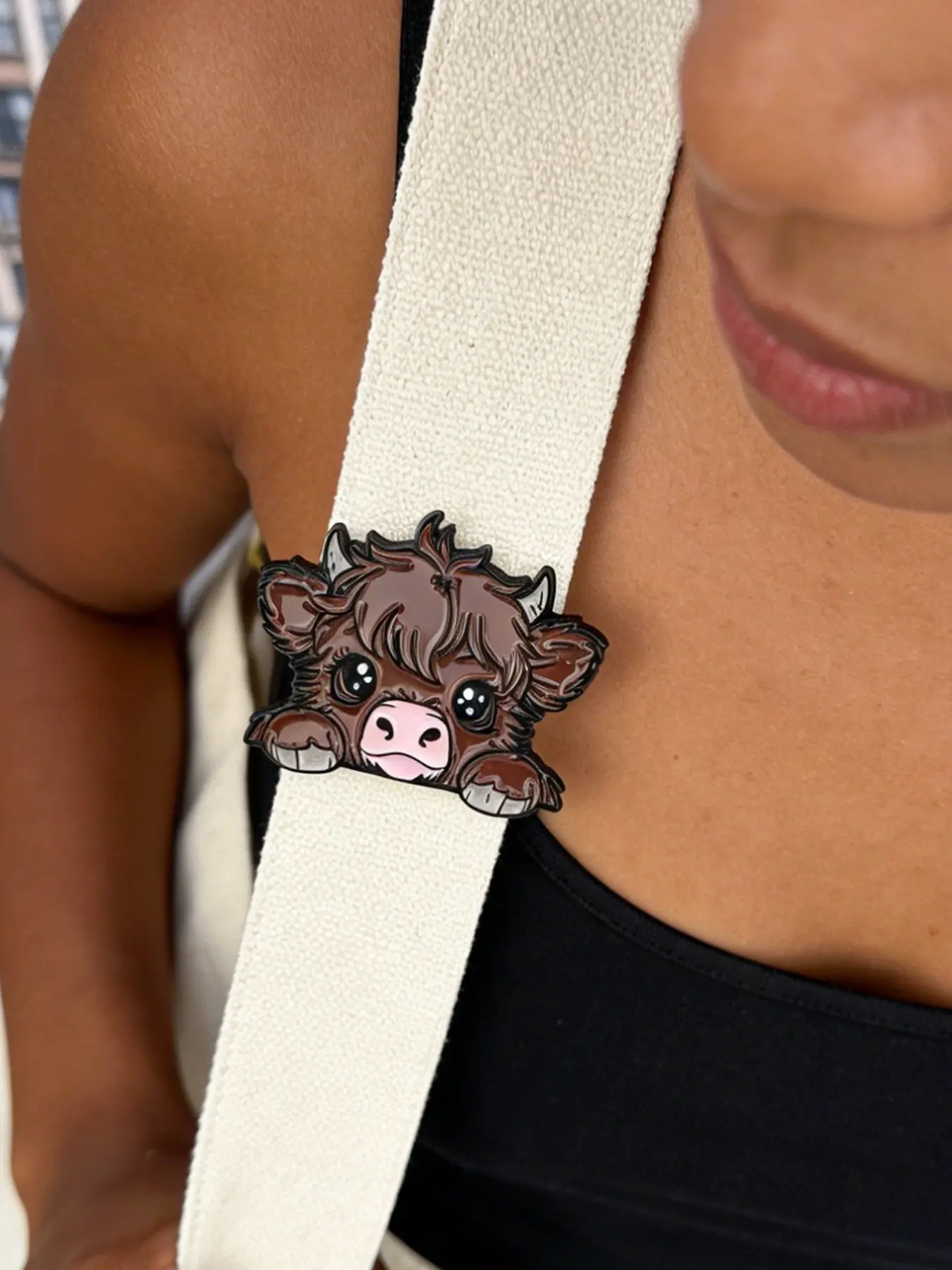 Cute Cow Enamel Pin Cartoon Animal Brooch Pines Lapel Pins Badge on Backpack Clothing Accessories Fashion Jewelry Friends Gifts