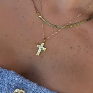 EVRY JEWELS Gold or Silver Plated Women's Hypoallergenic Sweet Cross Necklace