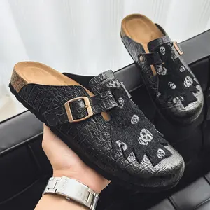 Unisex Summer clogs,Fashionable black leather flat Mules with skull patterns. Perfect for men who prefer relaxed outfits and have a street style. The insoles provide arch support and can be worn in both formal and casual settings-Gifted accessories