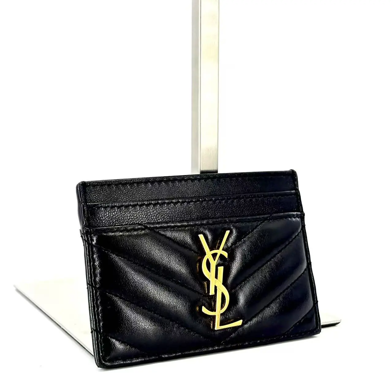 Pre-owned Yves Saint Laurent Leather Small Leather Goods Cassandre Card Holder JV00353