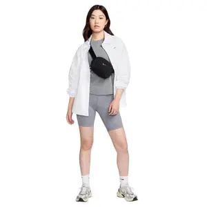 Nike One High-Waisted 8" Biker Shorts with Pockets - Women's