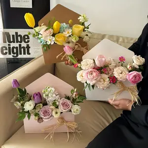 Mother's Day Handheld Flower Box Gift Set, DIY Floral Arrangement Materials, 5-Piece Bouquet Packaging Boxes, Party Favor Bags