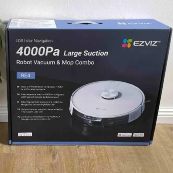 Brand new EZVIZ RE4 Robot Vaccum cleaner And Mob