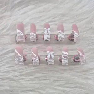 Delicate Web Press On Nails