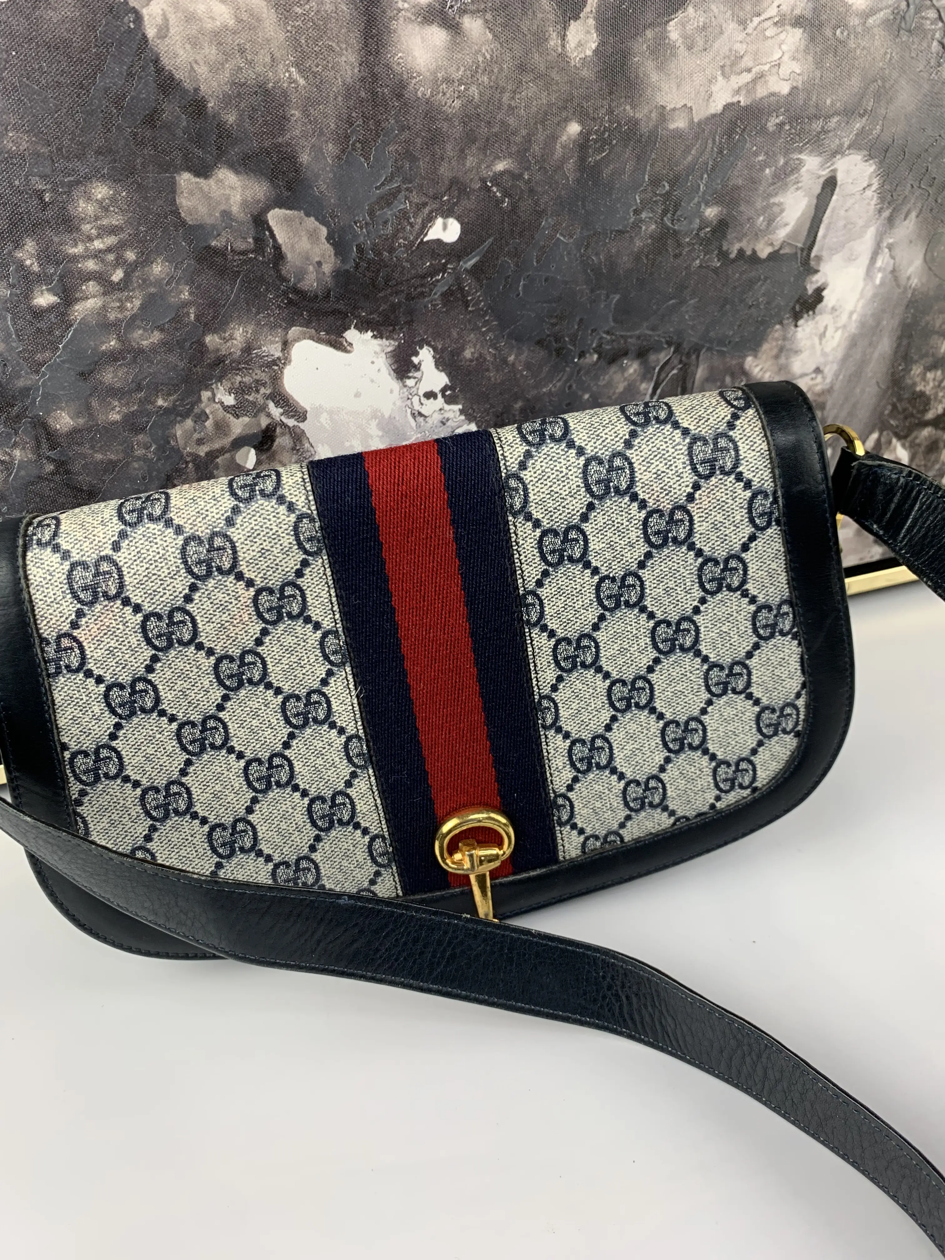 Pre-owned GUCCI leather Crossbody Bags VIntage Sherry Web