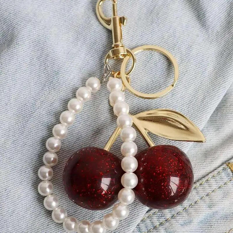 Cute Fruit Design Handbag Decoration, Pearl Chains, Fashionable Bag Accessory, Keychain for Women and Girls, Birthday Gift Idea