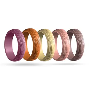 5-Pack Silicone Rings for Woman, Multicolor Tree Bark Pattern Wedding Bands, Flexible Non-Metal Rubber Ring Set for Everyday Wear