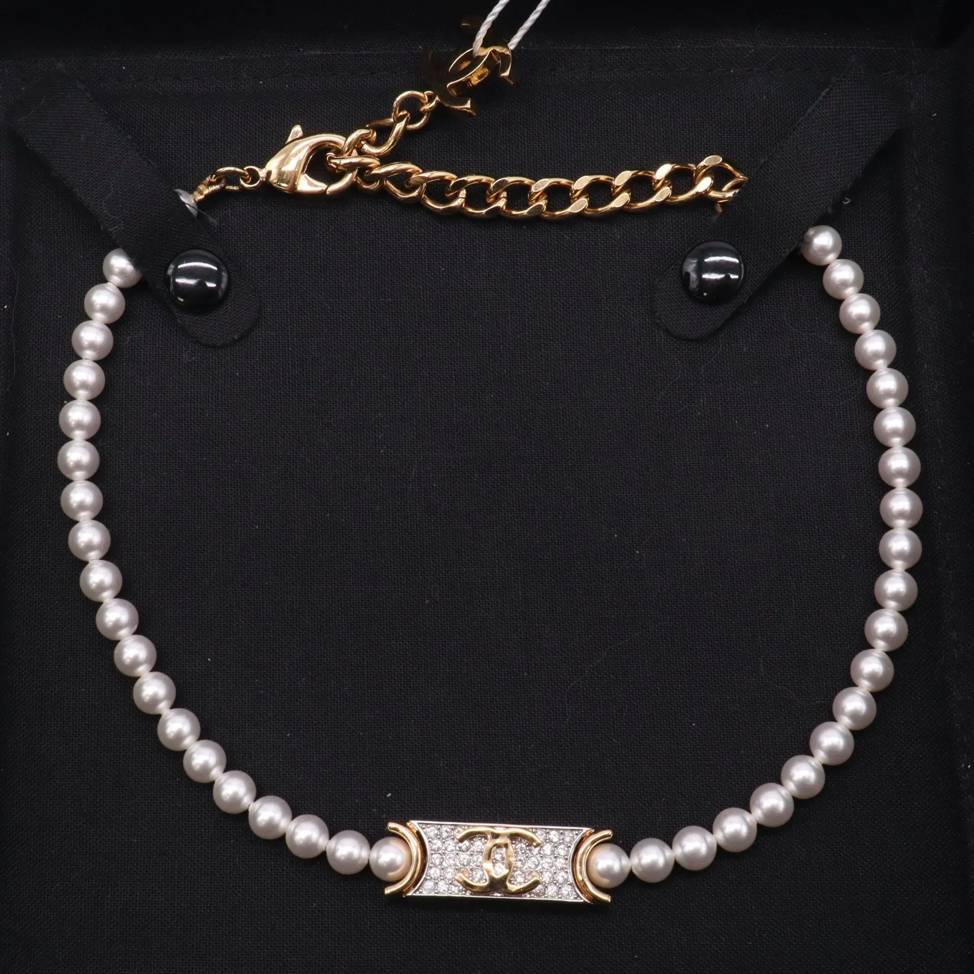 Pre-owned Chanel Metal Marble CC Chain Choker Necklace Gold W22994