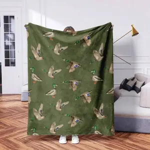 Vintage Green Head Duck Pattern Flannel Blanket - Soft, Warm & Cozy For Naps, Camping, Travel, And Home Decor - Tropical Style All-Season Gift For Friends, Family, And Loved Ones, Cozy Blanket