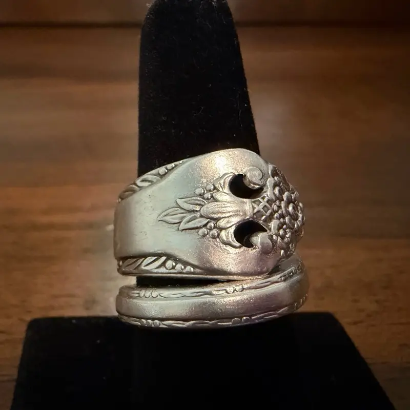 Lovely Lady Wrap Spoon Ring Size 7