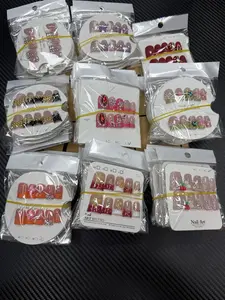 Una(5558)gc.30$ get 15 pairs of duck nails or baby duck nails.