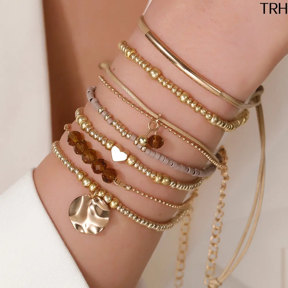 7Pcs Boho Stackable Beaded Bracelet Set, Vintage Gold Multi Layer Strand Bracelets with Heart Charm, Hammered Disc & Amber Crystal, Bohemian Stacking Wrist Jewelry for Women, Daily Wear, Vacation, Party Casual Outfits