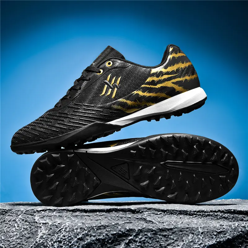 886 Broken Nail Black Gold