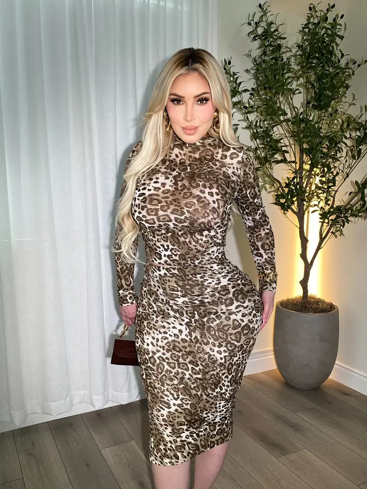 Desiree Wild Set