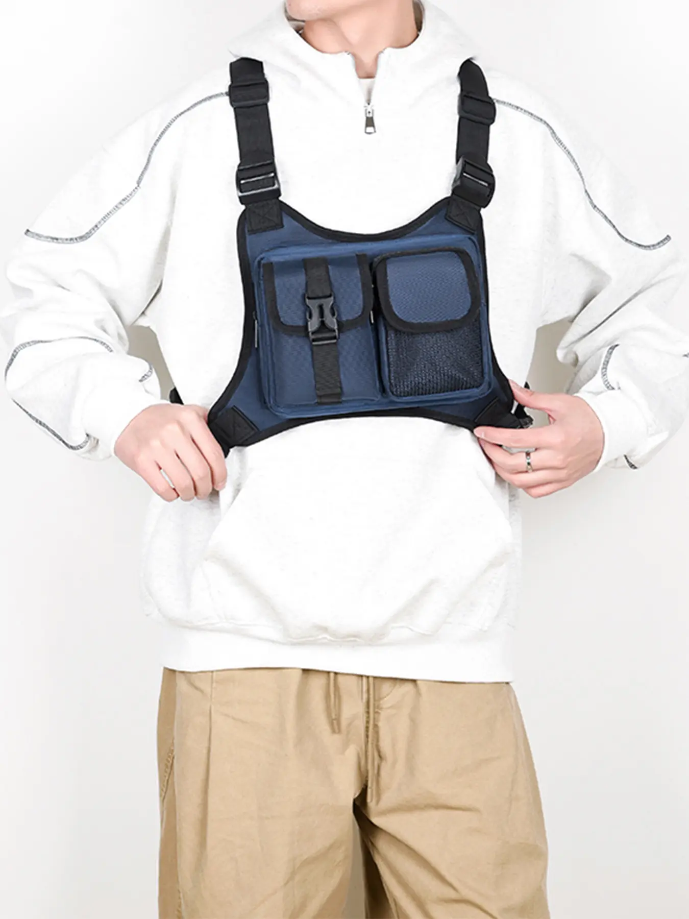 1PC Men's chest bag with zipper closure, multifunctional, fashionable, versatile, simple and lightweight, suitable for daily commuting, outdoor travel, sports, cycling and walking, suitable for students, campus men's chest bag