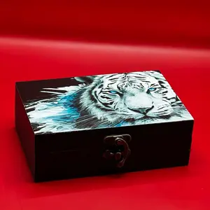 Chicago Custom Print Custom Memory Box - White Tiger with Hinged Lid, Soft Felt Lining, Elegant Black Finish, 4x6 Inches, Unique UV-Print Design Decorative Gift