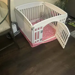 PetTrove - Plastic Pet Playpen, Durable Puppy Playpen with Lockable Door and Non-Slip Bottom, Portable Indoor Outdoor Puppy Pen