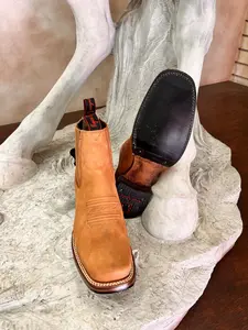 3652831- FINAL SALE Men's Vaquero Signature Rodeo Ankle Boot Crazy Miel