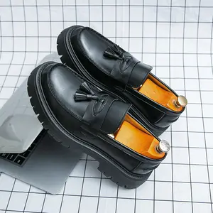 Men’s Leather Tassel Shoes Women’s Loafers Comfortable Wide Round Toe Non-Slip Lug Sole Slip-On Dress Shoes Business Office Casual Shoes