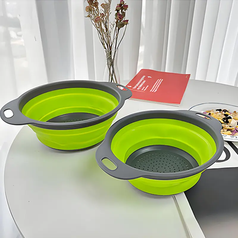 Collapsible Silicone Colander - BPA-Free Heat-Safe Kitchen Strainer for Pasta, Produce, Hang-to-Dry Design, Ideal for Tiny Homes, Outdoor Cooking