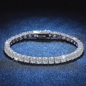 Classic AAAAA+ Cubic Zirconia Shinny Tennis Chain Bracelt for Women Men D Color VVS Round Cut 4mm Hypoallergenic Bracelet for Men Women - Size 7-9 Inch - Simulated Diamond Tennis Bracelet Ideal Gift Boyfriend Girlfriend