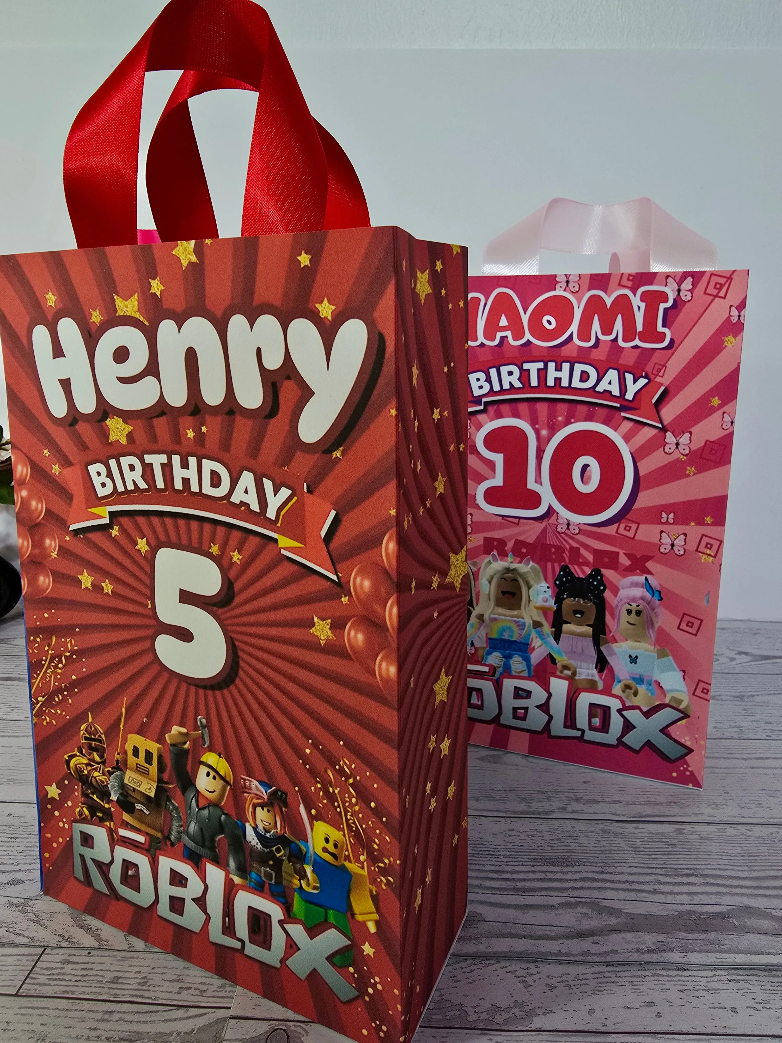 Vibrant Roblox Theme Birthday Gift Bags Set - 12 Personalized Name+Age Durable Cardstock Party Wrapping Bags with 8.5" x 5.5" Ribbon Handles, Birthday Gift Accessories