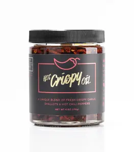Hot Crispy Oil - Spicy Chili Crisp Blend of Olive Oil, Fresh Crispy Garlic, Shallots & Hot Chili Peppers - Designed for Pizza, Pasta, Eggs, Bread & More - Made in USA - Mild Heat - 6 fl oz - Original