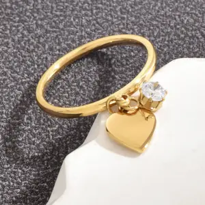 Heart Cubic Zirconia Ring for Women – Minimalist Elegant Stainless Steel Statement Ring