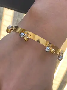 Ladies' Gold-Plated Bracelet Exquisite and Elegant Style Wristband Stainless Steel 18k Gold-Plated Waterproof Gold and Silver Color-Matched Personalized Beaded Jewelry Essential Open Bracelet for Outdoor Wear